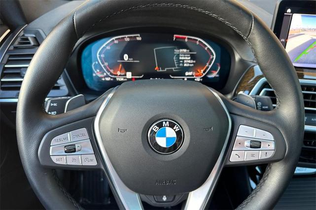 Photo of 2022 Mineral White Metallic BMW X3