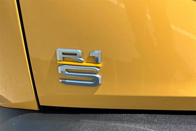 Photo of 2023 Compass Yellow Rivian R1S