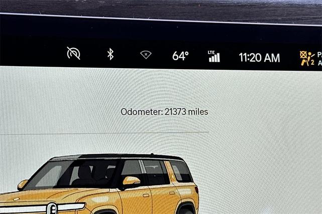 Photo of 2023 Compass Yellow Rivian R1S