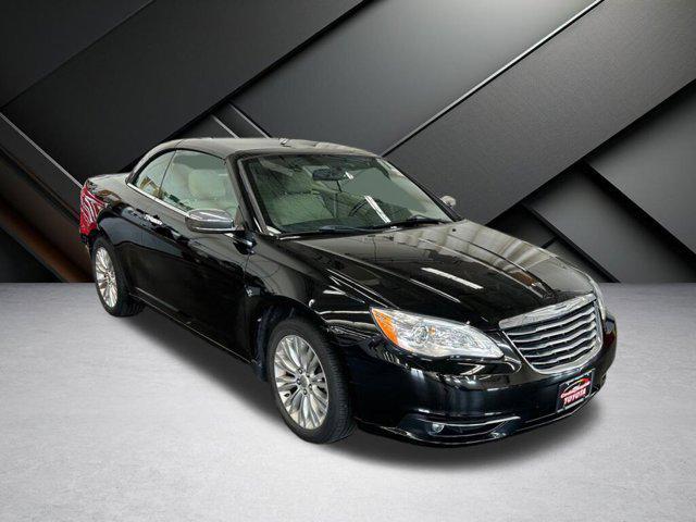 2011 Chrysler 200