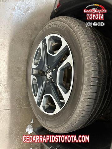 Photo of 2019 Ruby Flare Pearl Toyota RAV4