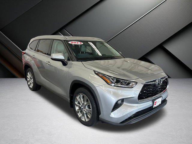 2023 Toyota Highlander