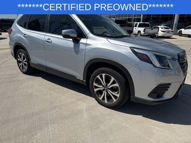Photo of 2022 Ice Silver Metallic Subaru Forester
