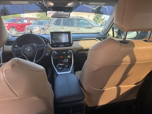 Photo of 2022 Blizzard Pearl Toyota RAV4 Hybrid