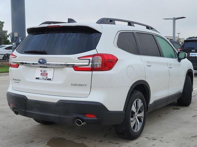 Photo of 2024 Crystal White Pearl Subaru Ascent