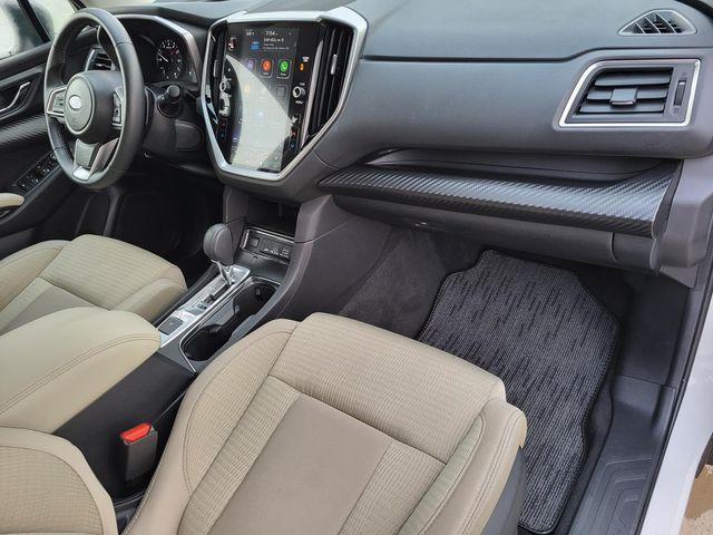 Photo of 2024 Crystal White Pearl Subaru Ascent