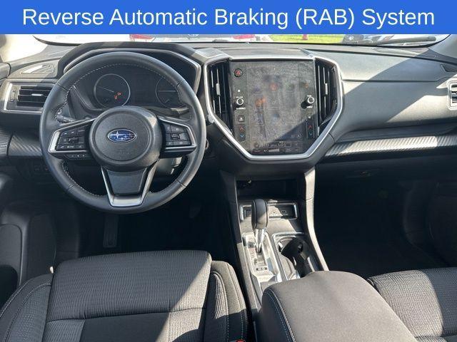Photo of 2024 Crystal White Pearl Subaru Ascent