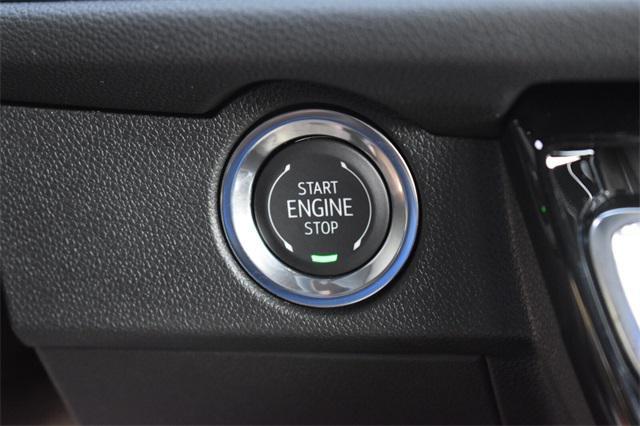 Photo of 2025 Radiant Red Chevrolet Traverse