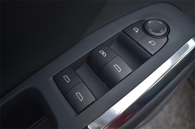 Photo of 2025 Radiant Red Chevrolet Traverse