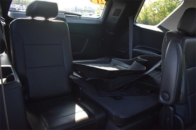 Photo of 2021 Summit White Chevrolet Traverse