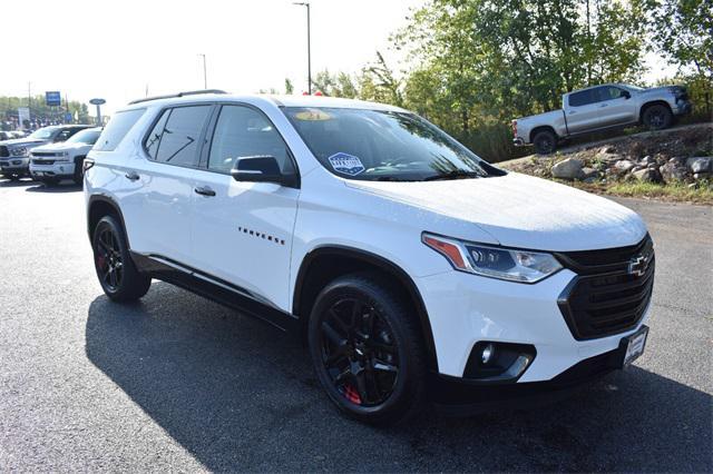Photo of 2021 Summit White Chevrolet Traverse