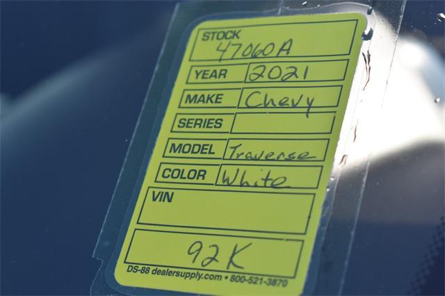 Photo of 2021 Summit White Chevrolet Traverse
