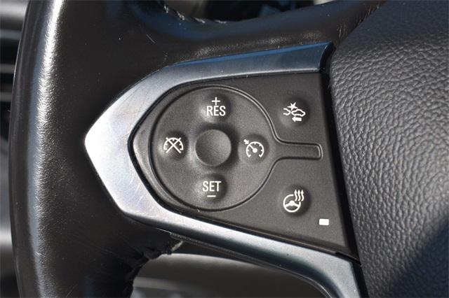 Photo of 2021 Summit White Chevrolet Traverse