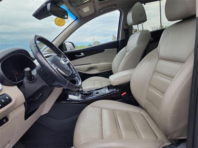 Photo of 2019 Blaze Blue Kia Sorento