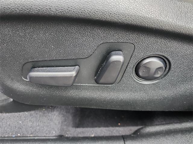 Photo of 2019 Blaze Blue Kia Sorento