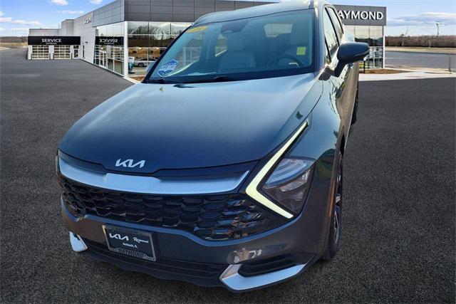 Photo of 2023 Gravity Gray Kia Sportage