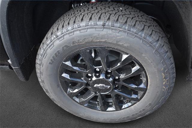 Photo of 2025 Black Chevrolet Silverado 2500