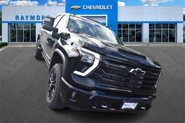 Photo of 2025 Black Chevrolet Silverado 2500
