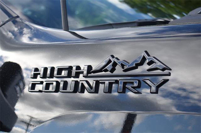 Photo of 2025 Black Chevrolet Silverado 2500
