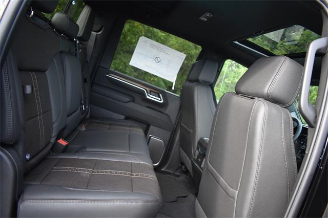 Photo of 2025 Black Chevrolet Silverado 2500