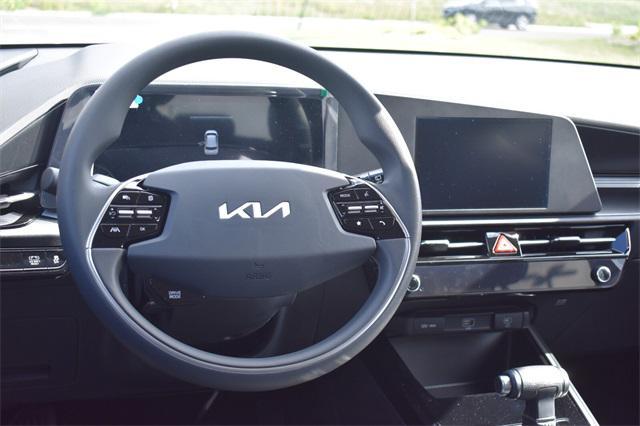Photo of 2025 Runway Red Kia Niro
