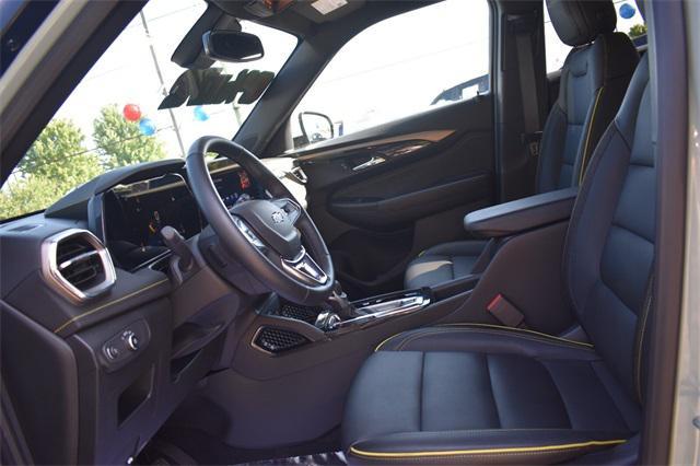 Photo of 2025 Cacti Green Chevrolet Trailblazer