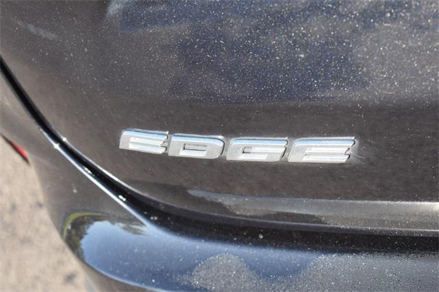 Photo of 2020 Black Ford Edge