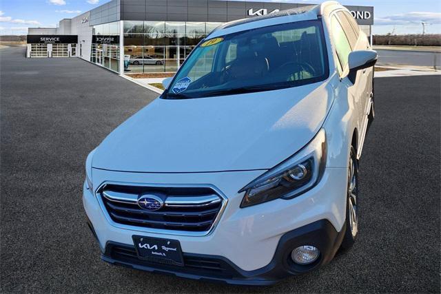 Photo of 2019 Crystal White Subaru Outback