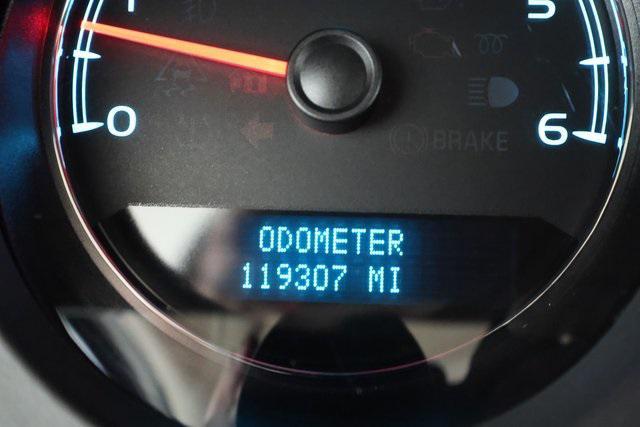 Photo of 2007 Summit White Chevrolet Avalanche