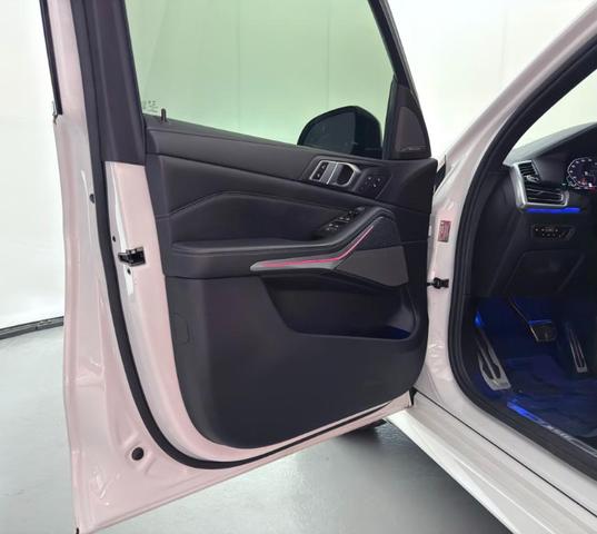 Photo of 2020 White BMW X5