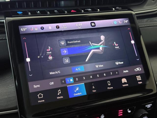 Photo of 2022 Red Jeep Grand Cherokee 4xe