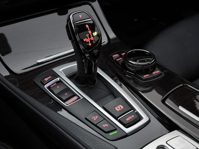Photo of 2014 Silver BMW 535