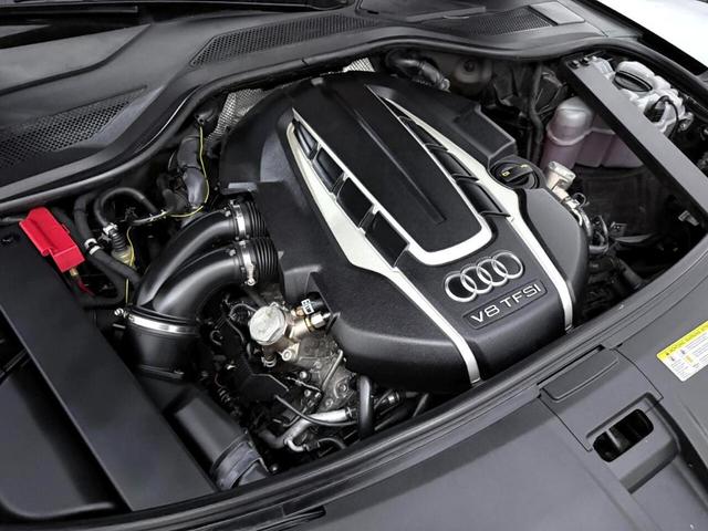 Photo of 2018 Mythos Black Metallic Audi A8