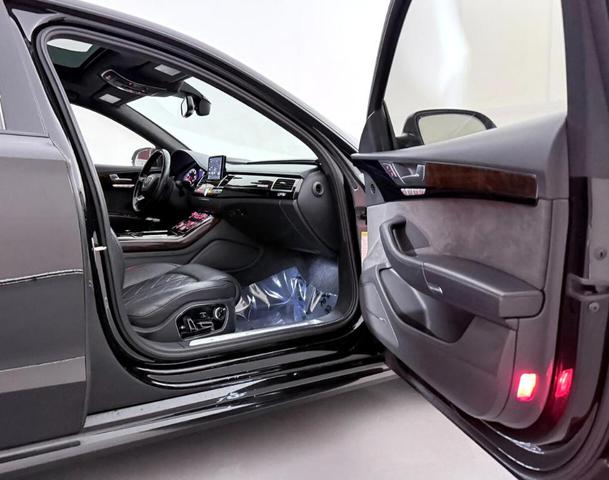 Photo of 2018 Mythos Black Metallic Audi A8