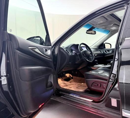 Photo of 2015 Black Obsidian INFINITI QX60