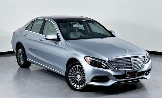 Photo of 2015 Silver Mercedes-Benz C-Class