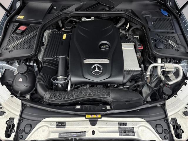 Photo of 2015 Silver Mercedes-Benz C-Class