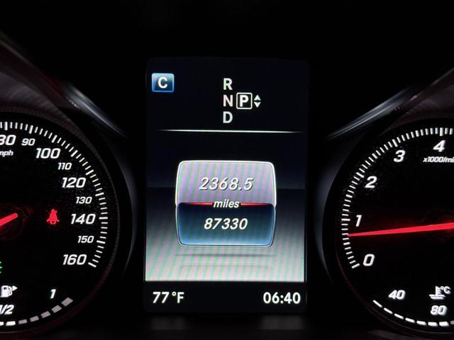 Photo of 2015 Silver Mercedes-Benz C-Class