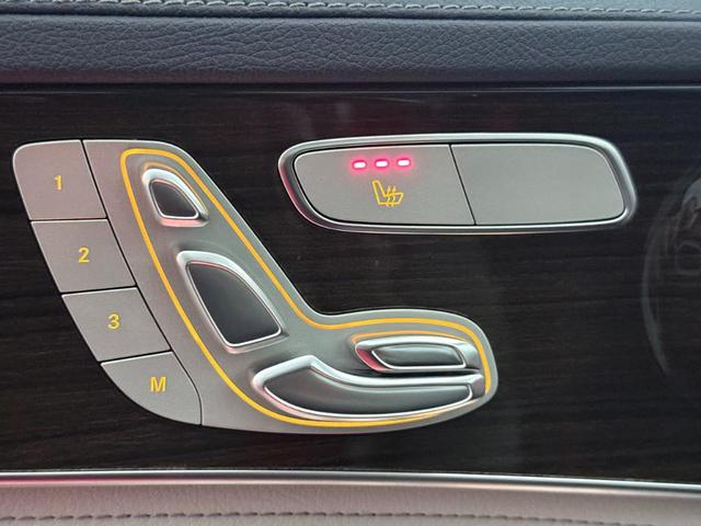 Photo of 2015 Silver Mercedes-Benz C-Class