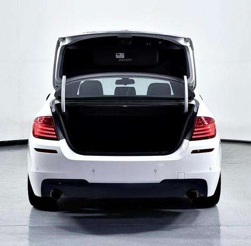 Photo of 2014 White BMW 535