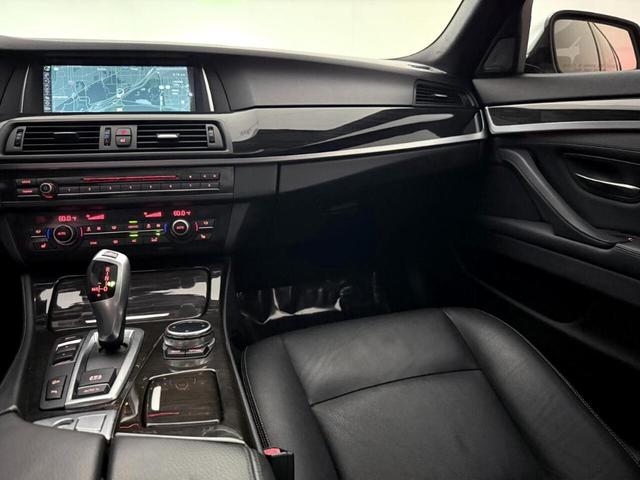 Photo of 2014 White BMW 535