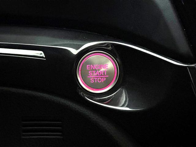 Photo of 2021 White Acura ILX