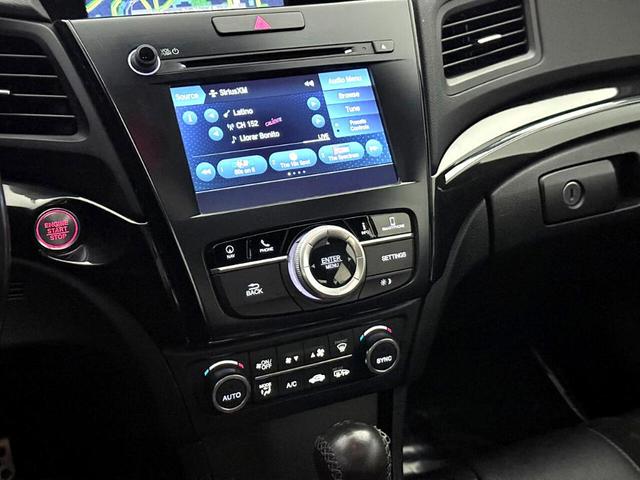 Photo of 2021 White Acura ILX