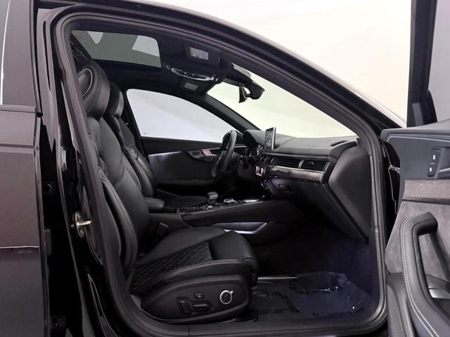 Photo of 2019 Brilliant Black Audi S4