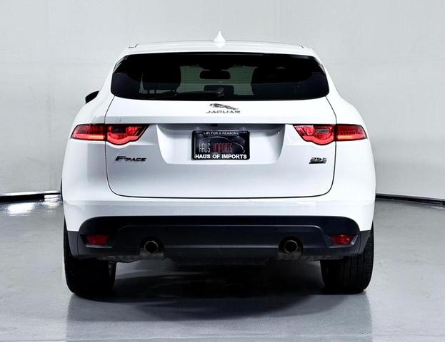 Photo of 2018 Fuji White Jaguar F-PACE