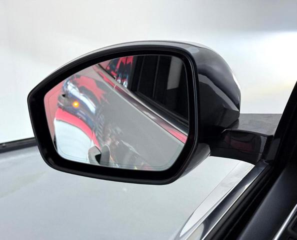 Photo of 2020 Fuji White Jaguar F-PACE