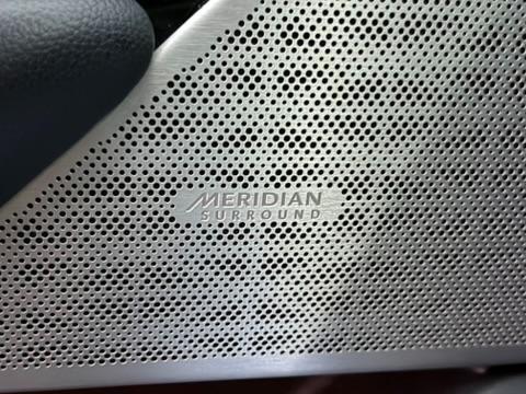 Photo of 2020 Narvik Black Land Rover Range Rover Velar