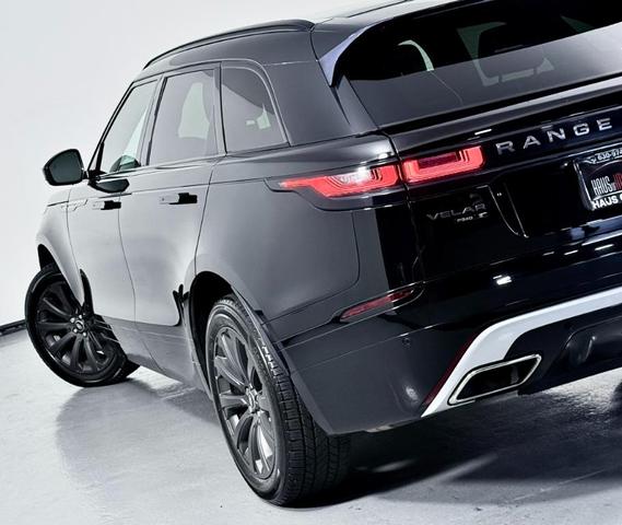 Photo of 2020 Narvik Black Land Rover Range Rover Velar