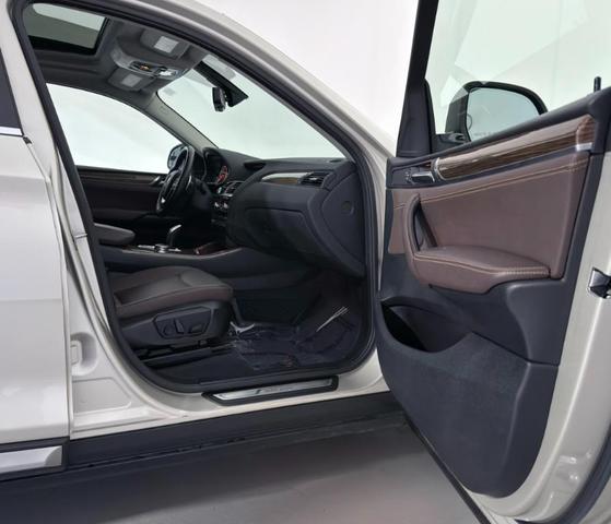Photo of 2015 Silver BMW X4