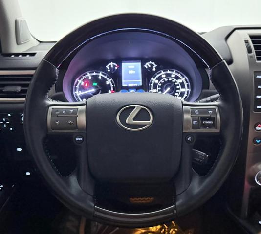 Photo of 2019 White Lexus GX 460